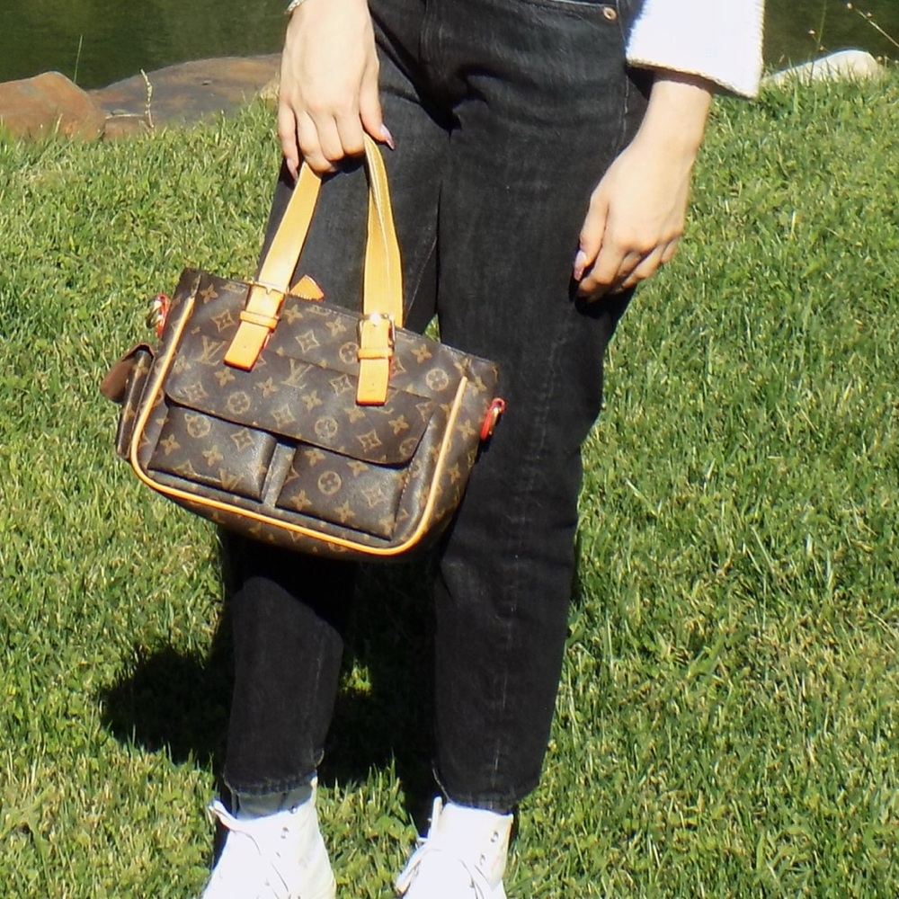 American Eagle 90s Boyfriend Jeans